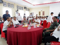 Kapolda Sultra Rakor Bareng Bupati-Wali Kota Bahas Penanganan Corona