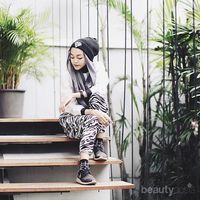 5 Gaya Padu Padan Hijab dengan Topi 