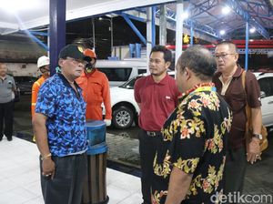 Dialog Lengkap Anggota DPRD Blora Saat Tolak Cek Kesehatan Usai Kunker Dialog Lengkap Anggota DPRD Blora Saat Tolak Cek Kesehatan Usai Kunker