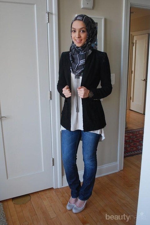 5 Tips Mix and Match Celana  Jeans  untuk Hijabers Agar 