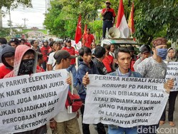 Serikat Jukir Makassar Tolak Uji Coba Parkir Elektronik