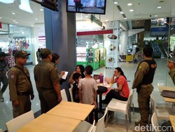 Satpol PP Razia Mal dan Warnet di Medan, Minta Anak-anak Keluyuran Pulang