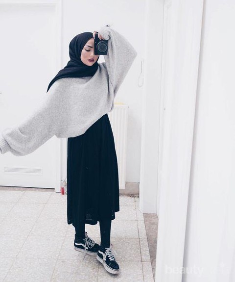 Tips Padu Padan Hijab Pashmina Katun dengan Outfit yang Anti Mainstream