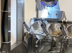 Canggih! Resto di Jepang Pakai Robot untuk Bikin Soba
