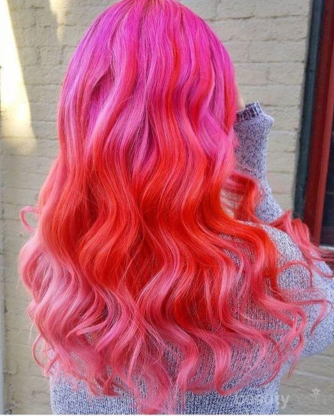 Warna rambut merah maroon