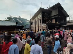 Ruko di Probolinggo Terbakar, 1 Orang Tewas 10 Terluka