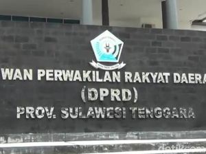 Tolak 500 TKA China, DPRD Sultra Bersurat ke Jokowi Tolak 500 TKA China, DPRD Sultra Bersurat ke Jokowi
