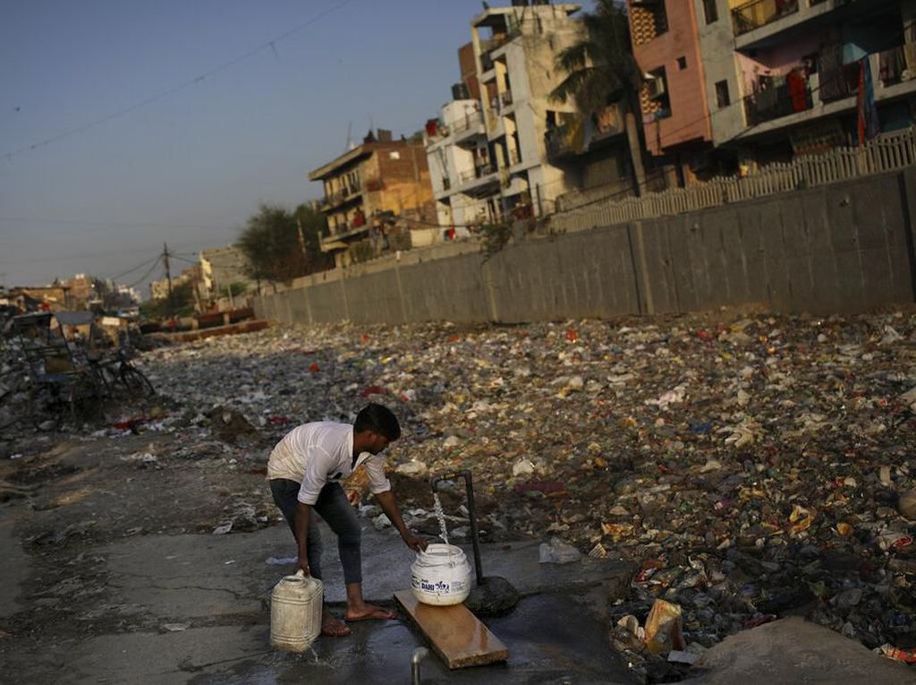 Ironi India yang Terhimpit Antara Krisis Air Bersih dan Corona
