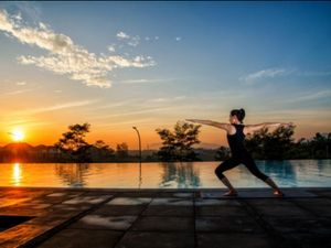 Menyatu dengan Alam Menyatu dengan Alam