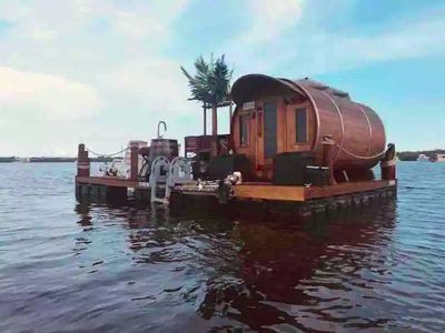 Foto: Penginapan Terapung, Cocok Buat yang Ingin Menyendiri