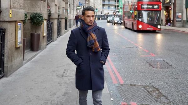 Gaya Modis Raphael Maitimo, Pesepakbola yang Disebut Pacar Baru Agnez Mo