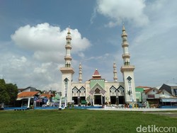 Tegal Lockdown, Twitter Heboh!