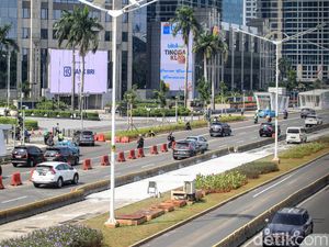 Tak Lagi Ganjil-Genap di PSBB Total, Mobil Pelat Apapun Bisa Mengaspal Tak Lagi Ganjil-Genap di PSBB Total, Mobil Pelat Apapun Bisa Mengaspal