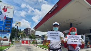 Foto Aksi Pegawai BUMN Stay At Work Saat Wabah Corona