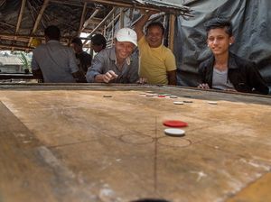 Jago Sepakbola, Ronaldo dan Messi Bisa Main Karambol?