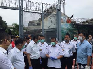 Kunjungan Dibatasi, Warga Lapas Difasilitasi Layanan Video Call Kunjungan Dibatasi, Warga Lapas Difasilitasi Layanan Video Call