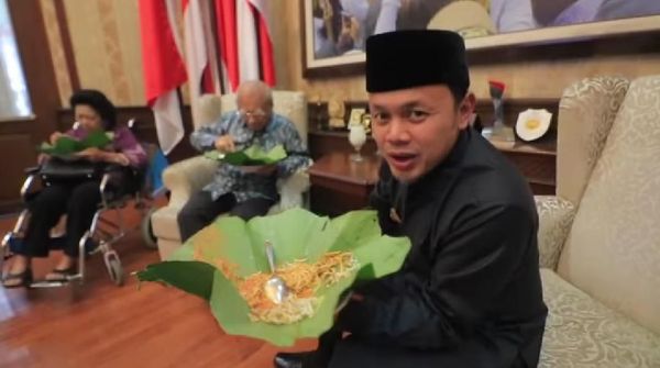 Bima Arya, Walkot Bogor yang Hobi Makan dan Blusukan Positif Corona