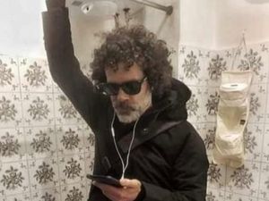 Kumpulan Foto Lucu Orang-orang yang Kelewat Kreatif Saat Lakukan Isolasi