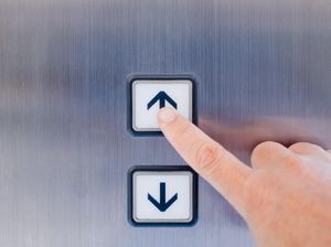 Tanpa Kamu Sadari, 12 Tempat Umum Ini Menyimpan Paling Banyak Bakteri