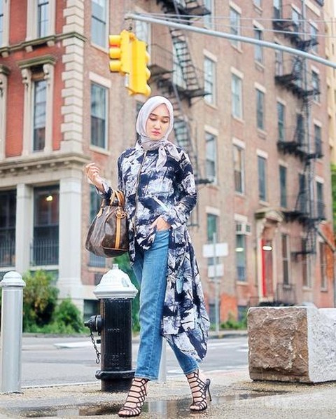 Yuk Intip Style Hijab Ala Dian Pelangi Agar Penampilanmu Makin Kece