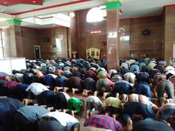 Kasus Corona Bertambah, MUI Sulsel Imbau Salat Jumat Ditiadakan Hingga 17 April