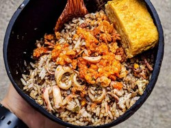 Selama WFH, Warung Ini Berikan Makanan Gratis untuk Driver Ojol