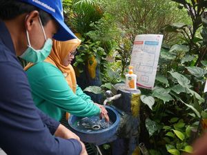 Pemerintah-Swasta Sosialisasikan Cuci Tangan yang Benar ke Sekolah