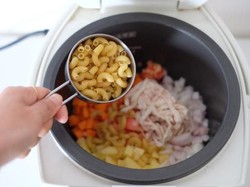 Pakai Rice Cooker, Tips Praktis dan Murah Masak ala Anak Kost