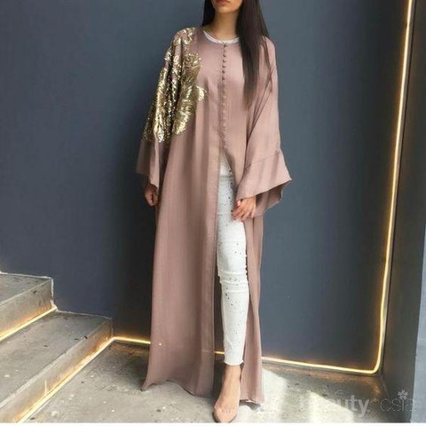 DJ porno filmlarda harakat qilgan