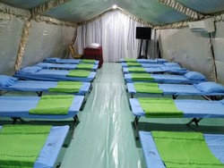 Siaga Tenda Darurat Buntut Rumah Sakit Penuh di Mana-mana