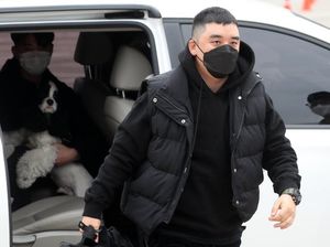 Eks Staf YG Ent. Mengaku Lihat Seungri di Klub Sebelum Wamil Eks Staf YG Ent. Mengaku Lihat Seungri di Klub Sebelum Wamil