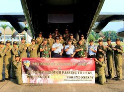 TNI Kerahkan Hercules Angkut Alat Kesehatan Corona dari Shanghai