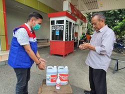 Pertamina Kirim Ratusan Liter Disinfektan di 31 Titik Kota Semarang