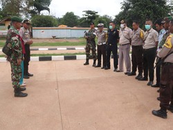 TNI-Polri Cegah Virus Corona di Perbatasan RI-PNG