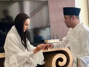 Belum Gelar Resepsi karena Corona, Kalina Oktarani Sudah Cerai Secara Agama Belum Gelar Resepsi karena Corona, Kalina Oktarani Sudah Cerai Secara Agama