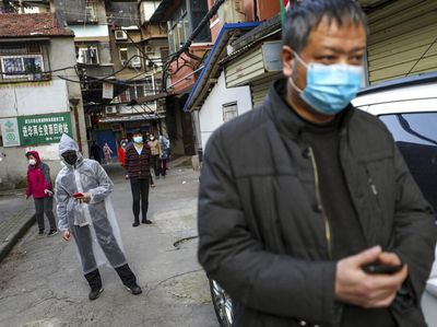 Potret Aktivitas Warga di Wuhan yang Perlahan Bangkit dari Corona