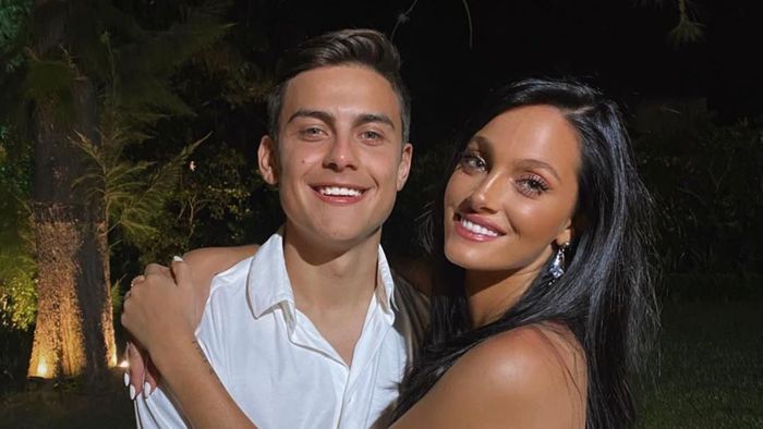 Paulo Dybala dan Oriana Sabatini Paulo Dybala dan Oriana Sabatini