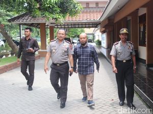 Satgas Pangan Banyuwangi Cegah Aksi Borong dan Penimbunan Bahan Pokok Satgas Pangan Banyuwangi Cegah Aksi Borong dan Penimbunan Bahan Pokok