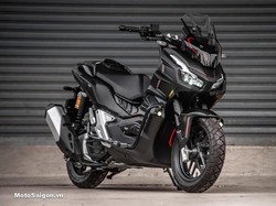 Modifikasi Honda ADV 150 Berjubah Batman