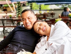 Rumah Tangga Retak, Kalina Oktarani Minta Bercerai