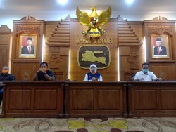 Khofifah Siapkan 1.613 Bed untuk Wabah Virus Corona di Jawa Timur