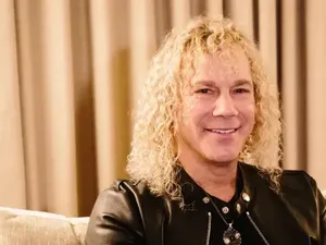 Keyboardis Bon Jovi Umumkan Dirinya Positif Corona Keyboardis Bon Jovi Umumkan Dirinya Positif Corona