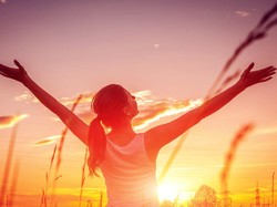 7 Manfaat Matahari Pagi untuk Kesehatan Tubuh