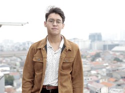 Ceracau Ardhito Pramono Soal Dunia Kerja dalam 925