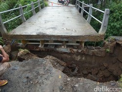Hujan Dua Jam Picu Longsor dan Jembatan Putus di Trenggalek