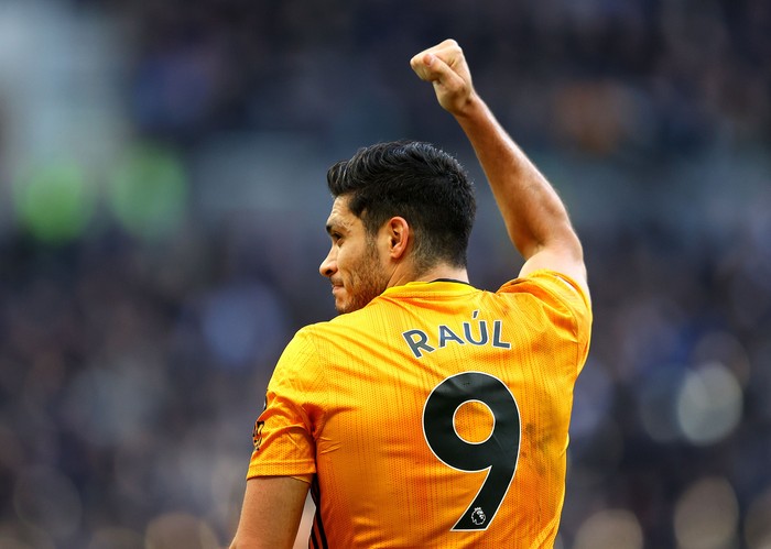 LONDON, ENGLAND - MARCH 01: Raul Jimenez of Wolverhampton Wanderers celebrates after scoring his teams third goal during the Premier League match between Tottenham Hotspur and Wolverhampton Wanderers at Tottenham Hotspur Stadium on March 01, 2020 in London, United Kingdom. (Photo by Richard Heathcote/Getty Images)