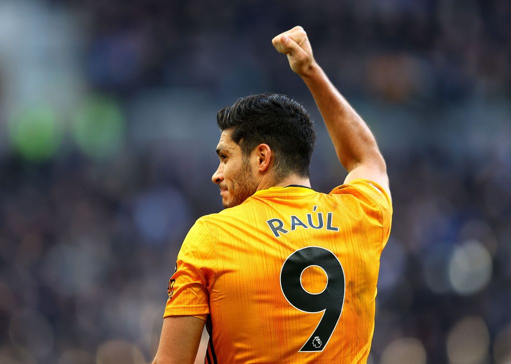LONDON, ENGLAND - MARCH 01: Raul Jimenez of Wolverhampton Wanderers celebrates after scoring his team's third goal during the Premier League match between Tottenham Hotspur and Wolverhampton Wanderers at Tottenham Hotspur Stadium on March 01, 2020 in London, United Kingdom. (Photo by Richard Heathcote/Getty Images)