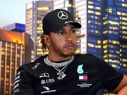 Lewis Hamilton Kritik Orang yang Masih Jalan-jalan Saat Wabah Corona