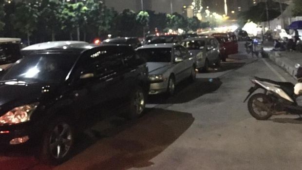 PDP Corona Antre 3 Jam di Wisma Atlet Tanpa Kejelasan