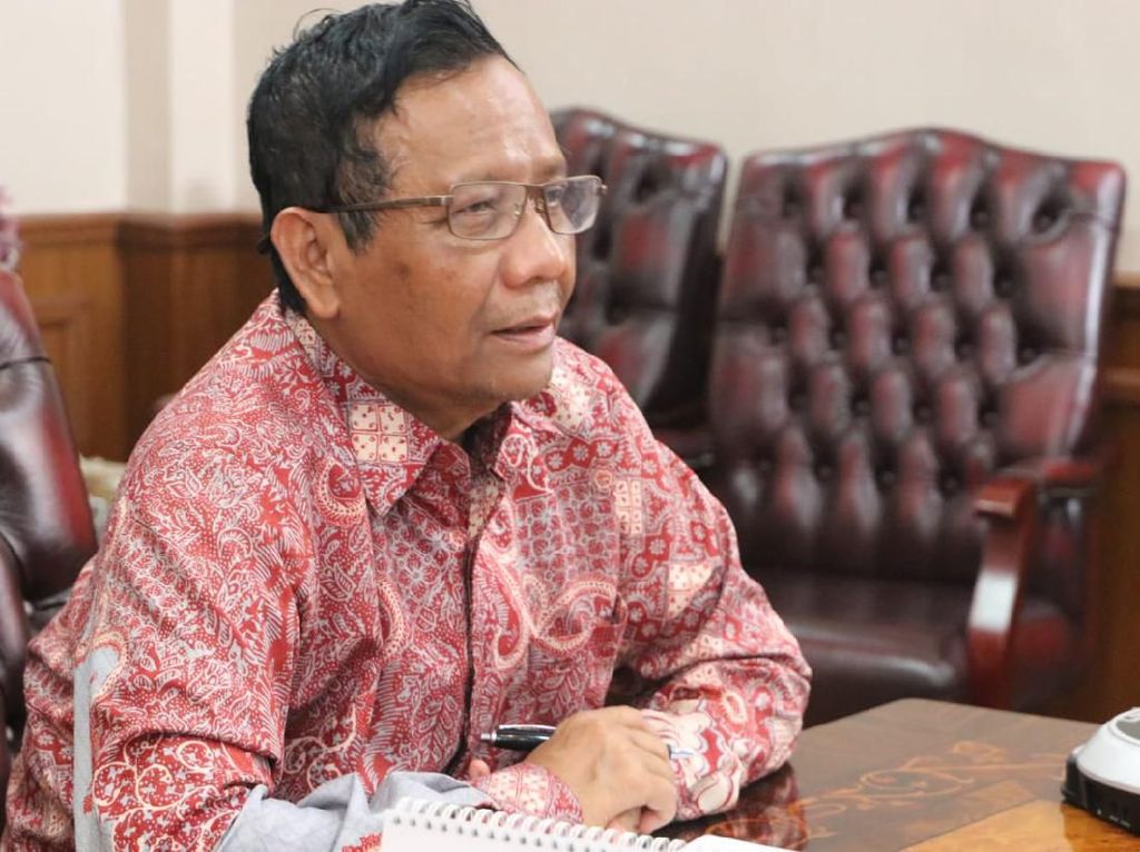 Mahfud MD Jelaskan Perbincangan dengan Haikal Hassan Mahfud MD Jelaskan Perbincangan dengan Haikal Hassan